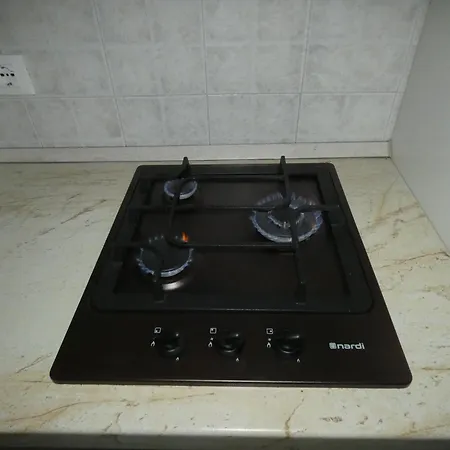 Incantevole Con Box Auto سانريمو