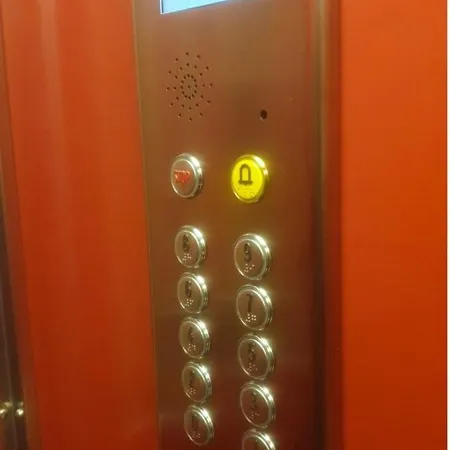 شقة Incantevole Con Box Auto